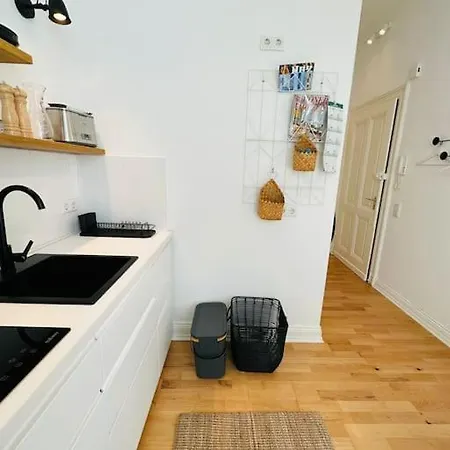 In Elberfeld - Naehe Dus & Dortmund & Koeln & Essen * وبرتال