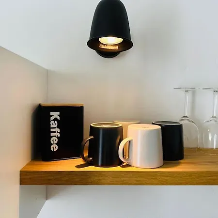 In Elberfeld - Naehe Dus & Dortmund & Koeln & Essen *